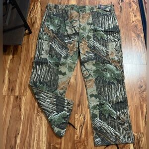 Wrangler RealTree Camo Cargo Pants Mens 3XL Regular Woodland Hunting Brand New
